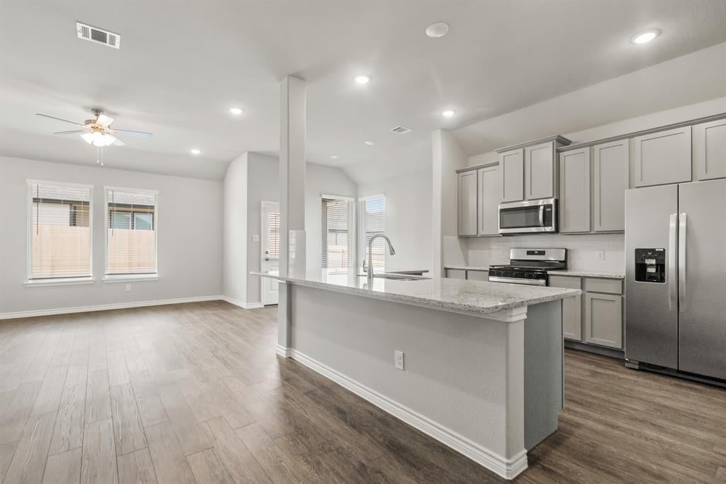 6909 Cattle Car Way, Fort Worth, TX 76036 photo