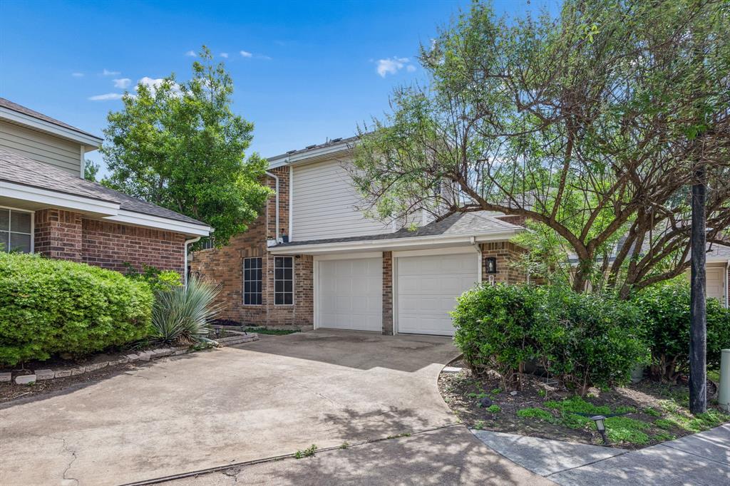 9404 Penny Ln, Irving, TX 75063