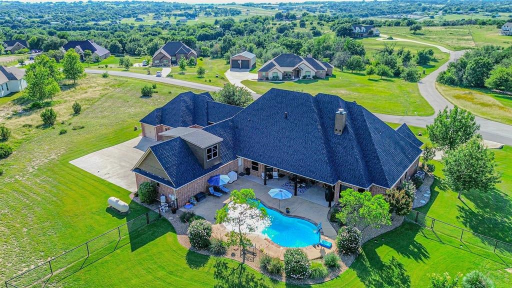 903 S Savage Creek Ln, Weatherford, TX 76087 photo