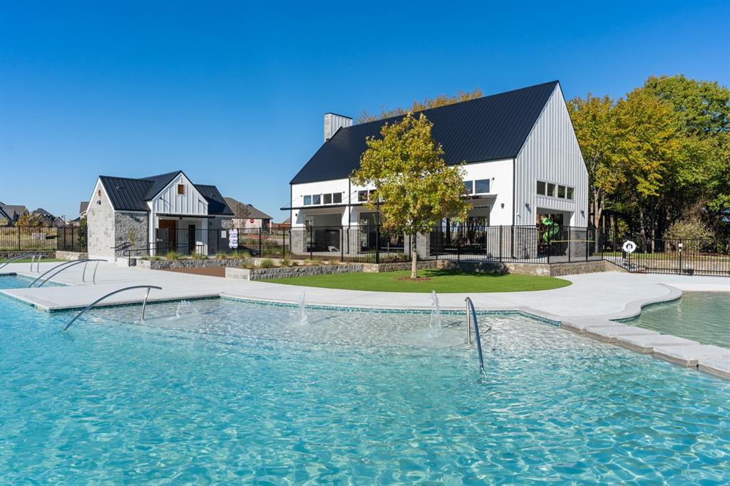 1496 Melissa Ave, Van Alstyne, TX 75495 photo