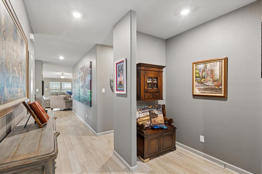 5557 Castle Peak Bnd, Fort Worth, TX 76126 photo