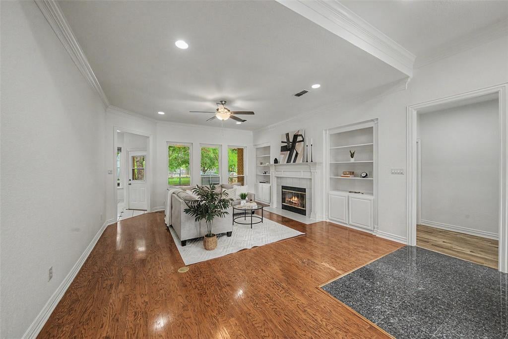 1304 Greenview Dr, Aledo, TX 76008 photo
