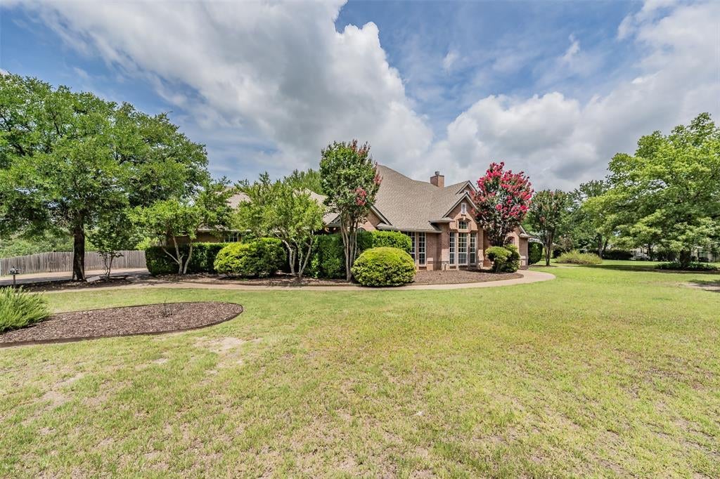 1304 Greenview Dr, Aledo, TX 76008 photo