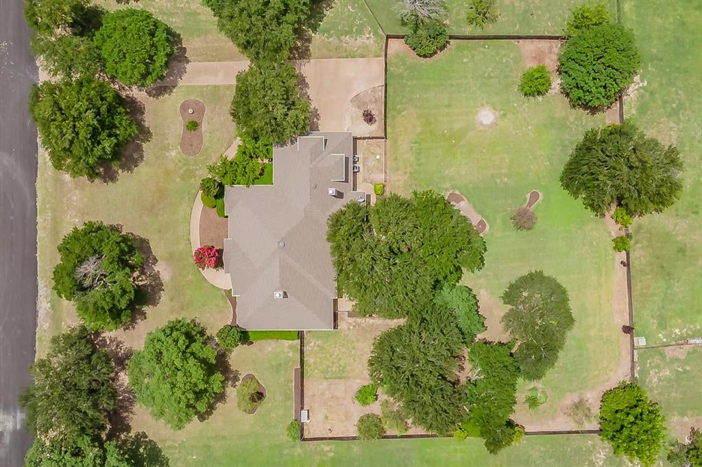 1304 Greenview Dr, Aledo, TX 76008 photo