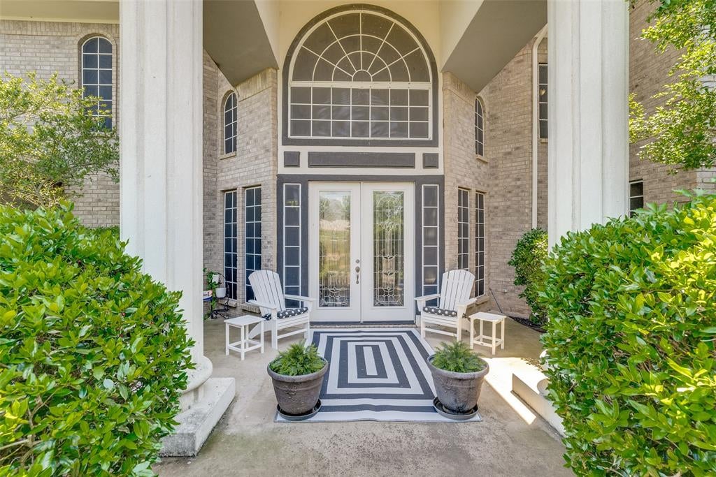 105 Sedalia Dr, Fort Worth, TX 76108