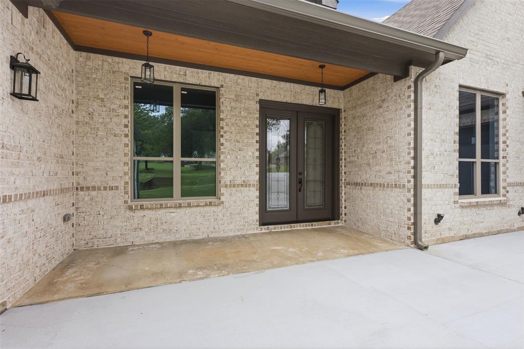 7016 Westover Dr, Granbury, TX 76049 photo