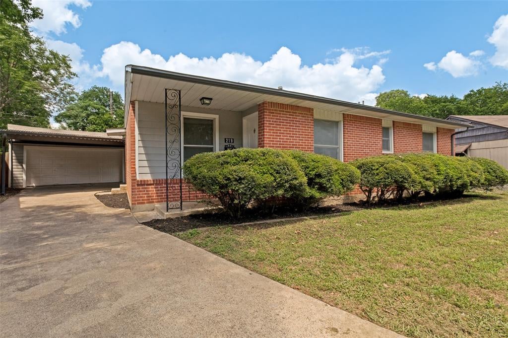219 Harman St, Duncanville, TX 75116 photo