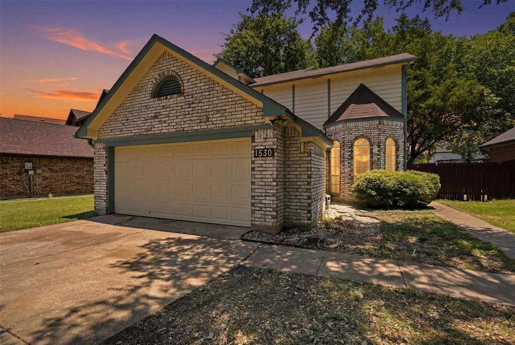 1530 Allen Dr, Cedar Hill, TX 75104 photo