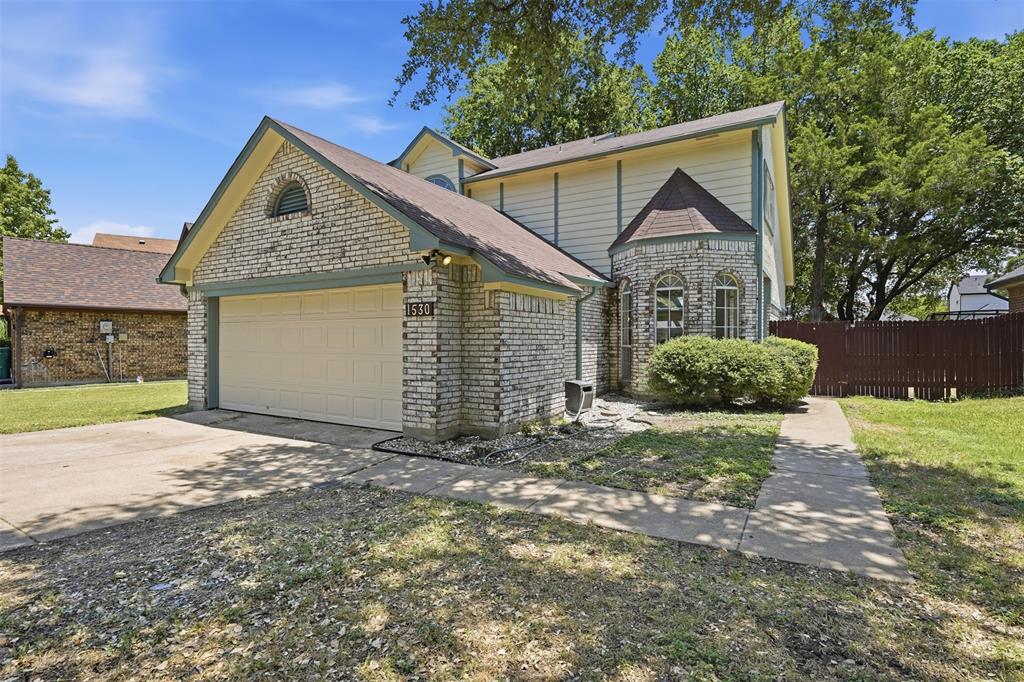 1530 Allen Dr, Cedar Hill, TX 75104 photo