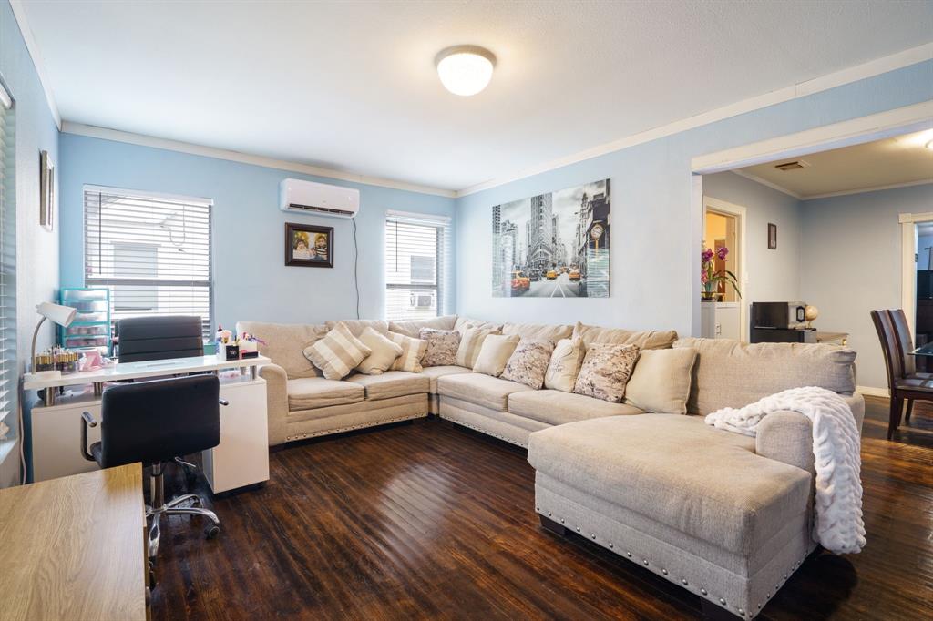 731 Dover St, Dallas, TX 75216 photo