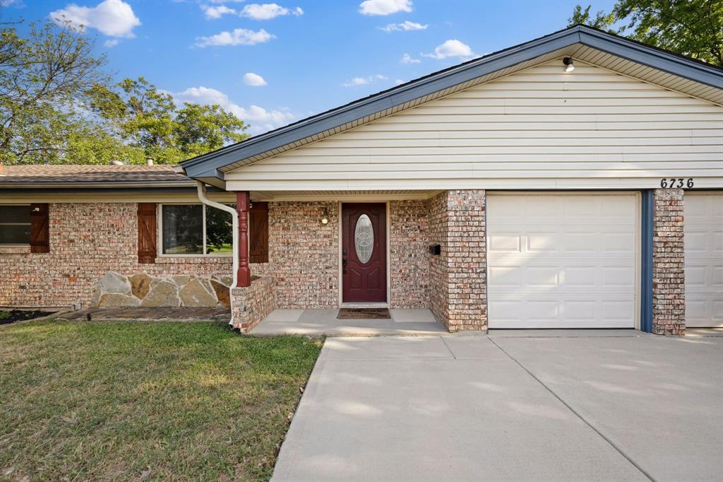 6736 Corona Dr, North Richland Hills, TX 76180 photo