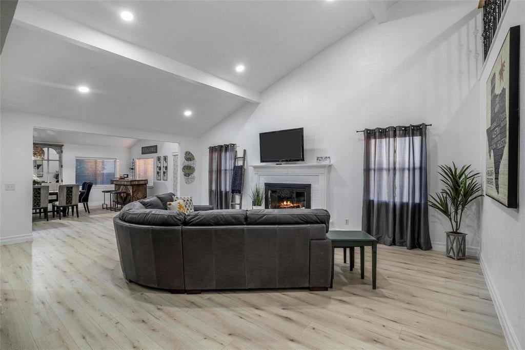 1510 Hillcrest Blvd, Little Elm, TX 75068 photo