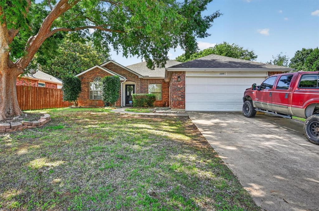 3208 Cliff Oaks Dr, Corinth, TX 76210 photo