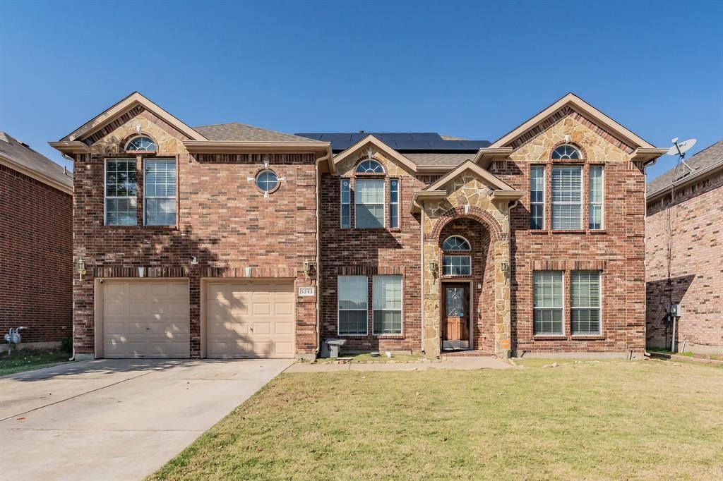 5243 Cove Way, Grand Prairie, TX 75052