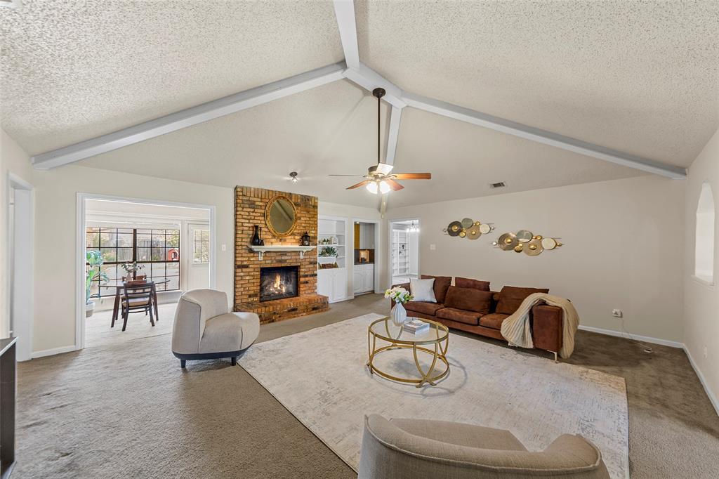 506 Willowcrest Dr, Garland, TX 75040 photo