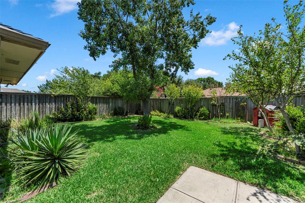 506 Willowcrest Dr, Garland, TX 75040 photo