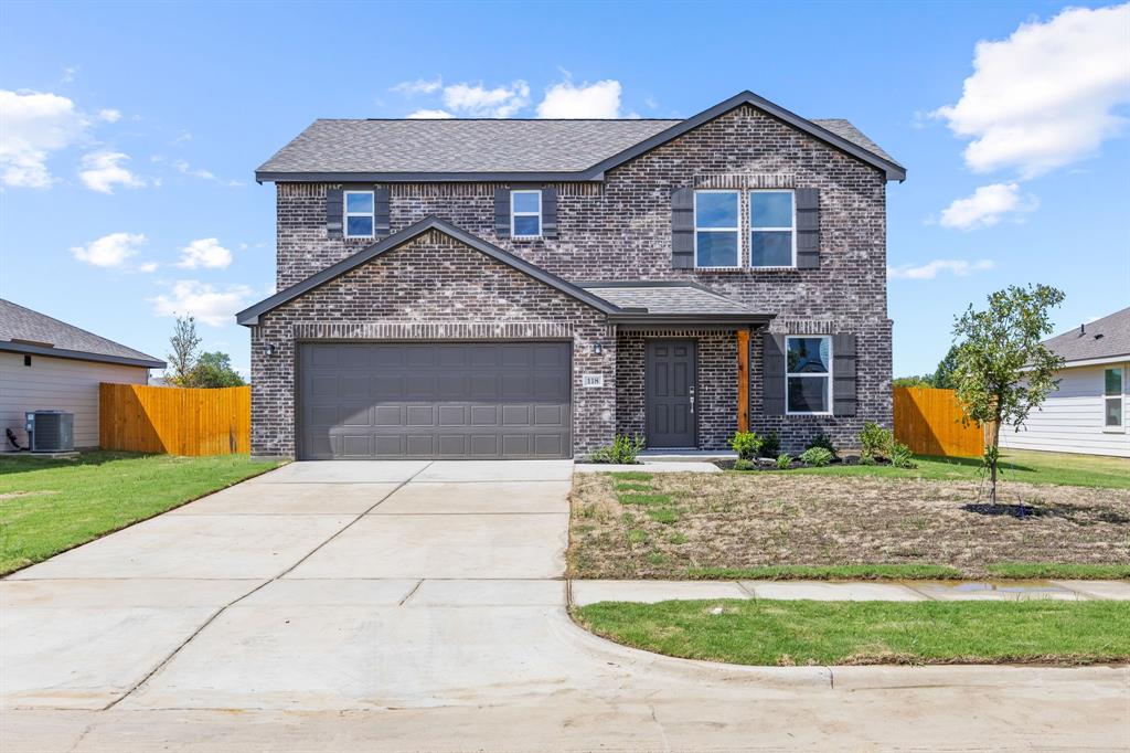 118 Annabelle St, Cleburne, TX 76031