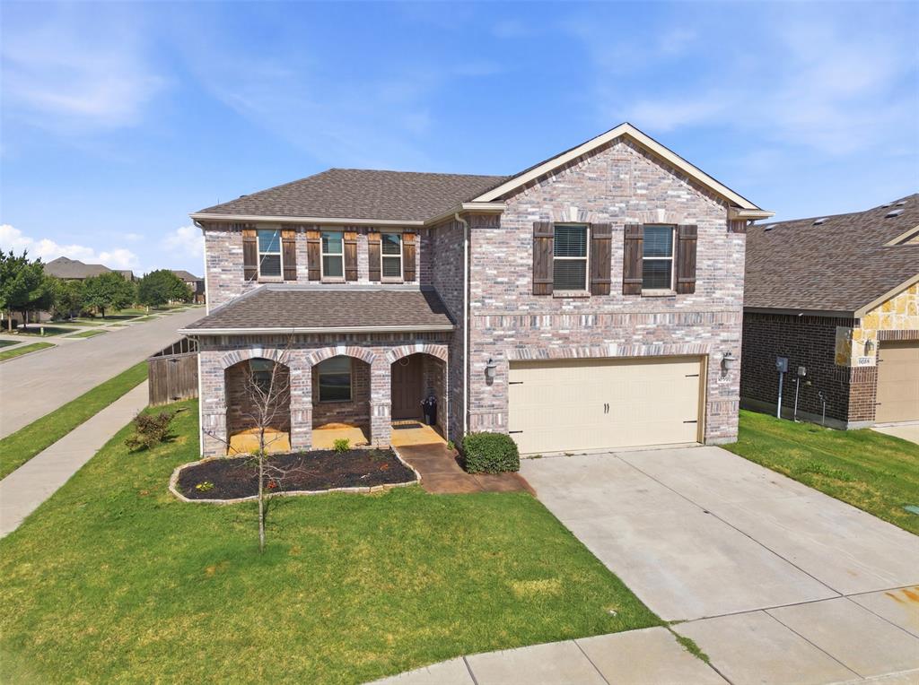 10201 Fox Grove Ct, Fort Worth, TX 76131