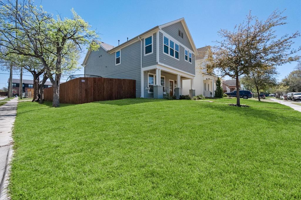 2801 Livingston Ave, Fort Worth, TX 76110 photo
