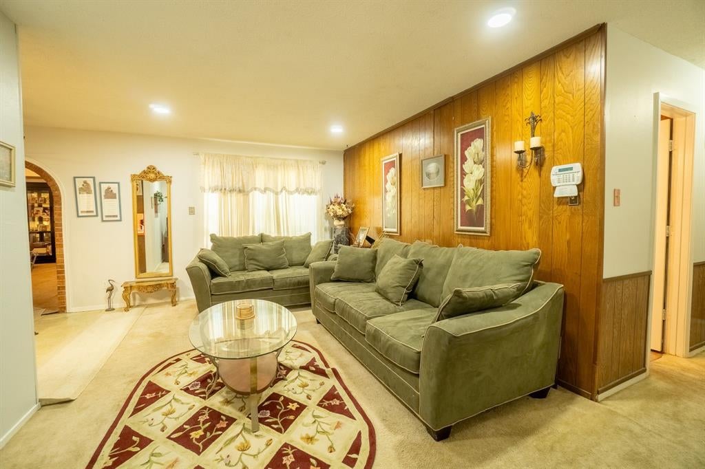 10311 Cradlerock Dr, Dallas, TX 75217 photo