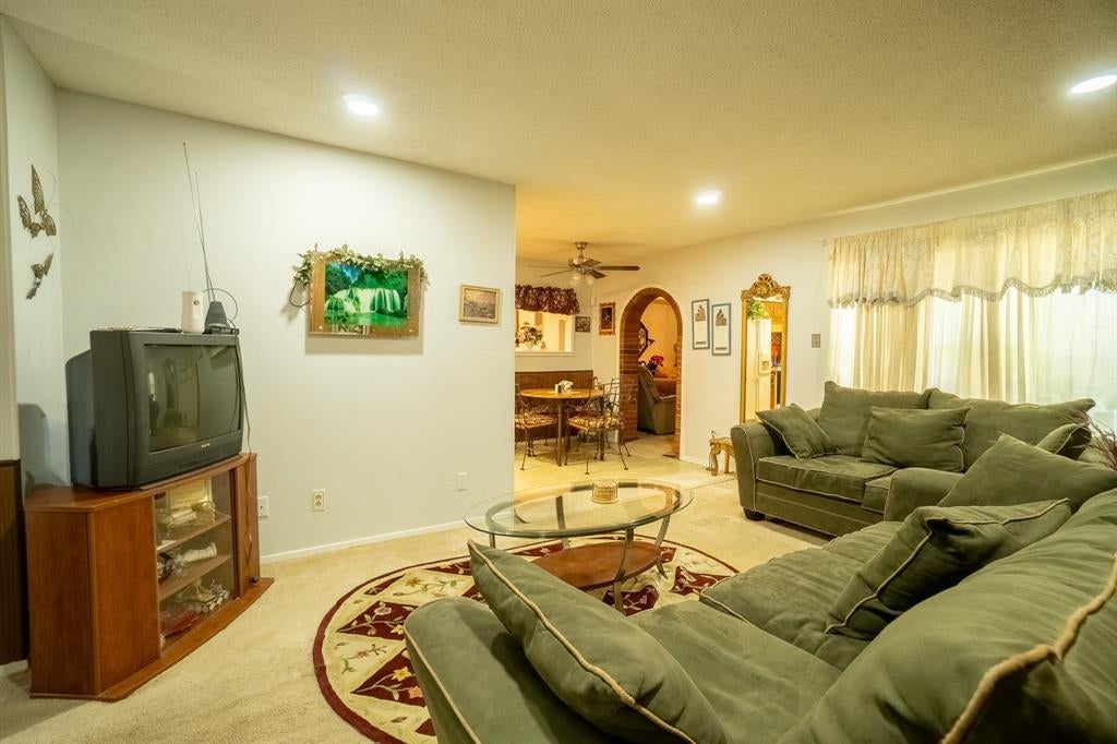 10311 Cradlerock Dr, Dallas, TX 75217 photo