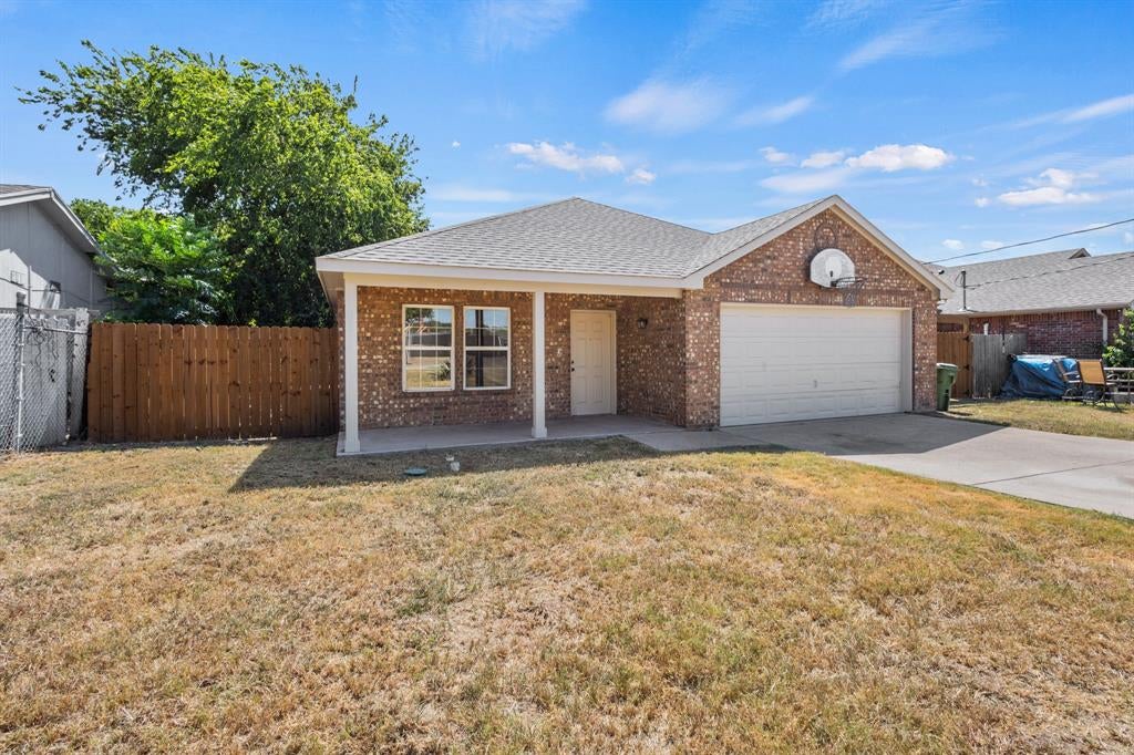 4920 Peachtree Rd, Balch Springs, TX 75180