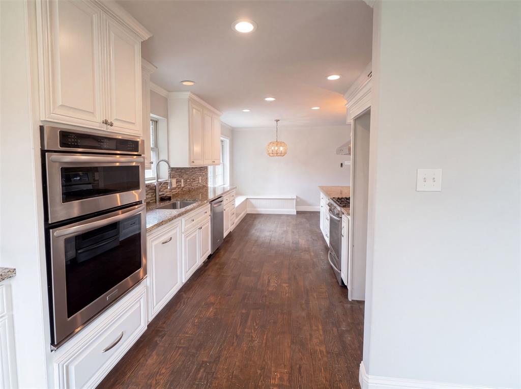 3308 Brookhaven Club Dr, Farmers Branch, TX 75234 photo