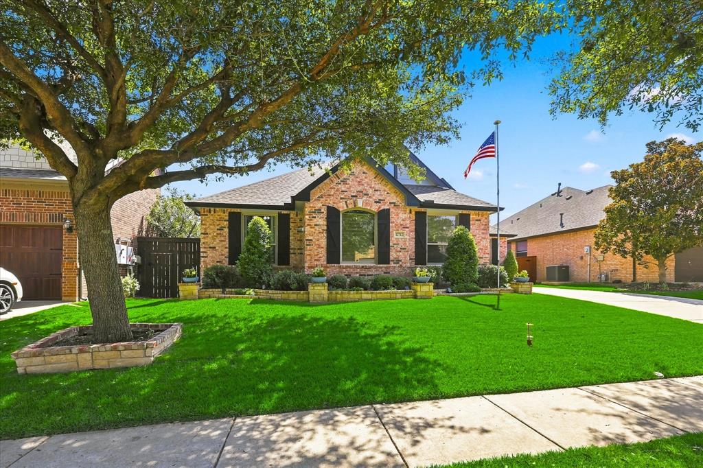 12712 Outlook Ave, Fort Worth, TX 76244