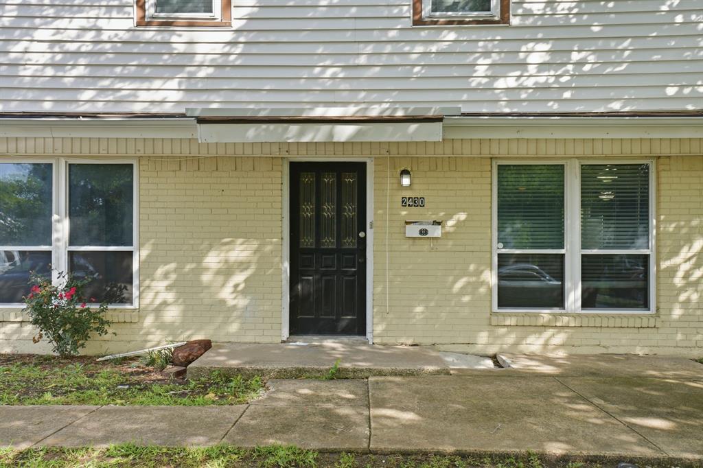 2430 Mark Dr, Mesquite, TX 75150 photo
