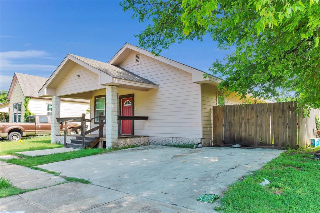 1315 Arlington Ave, Fort Worth, TX 76104