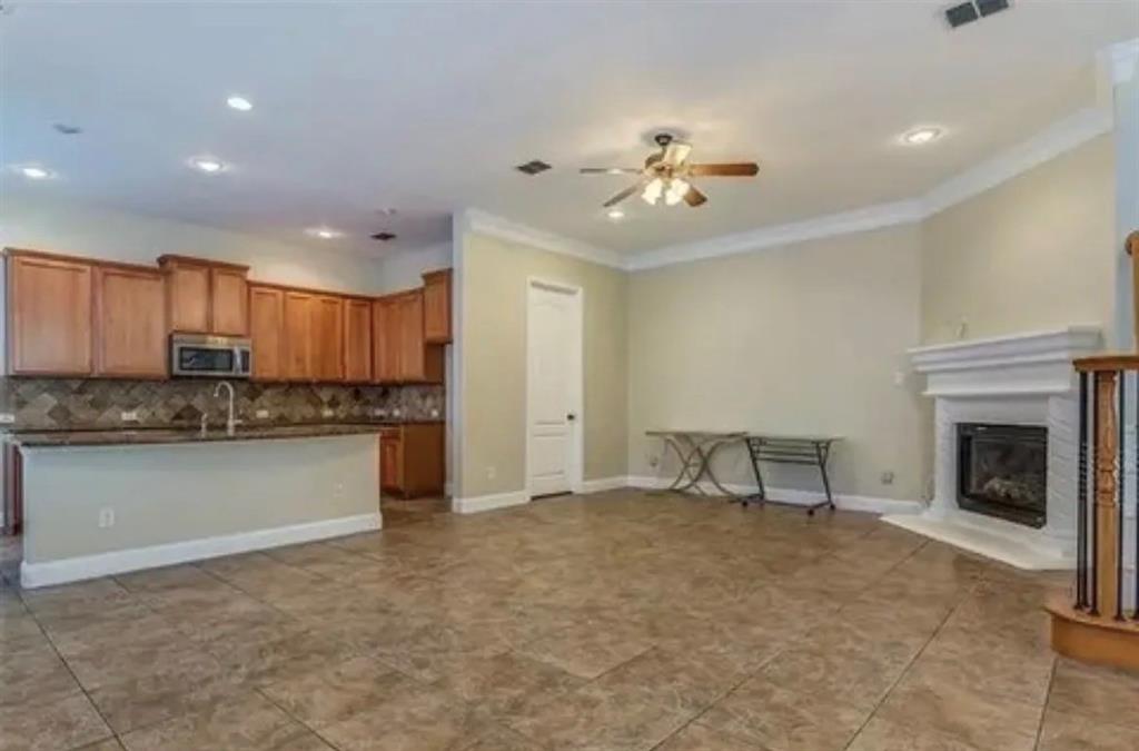 228 Wallington Way, Lewisville, TX 75067 photo