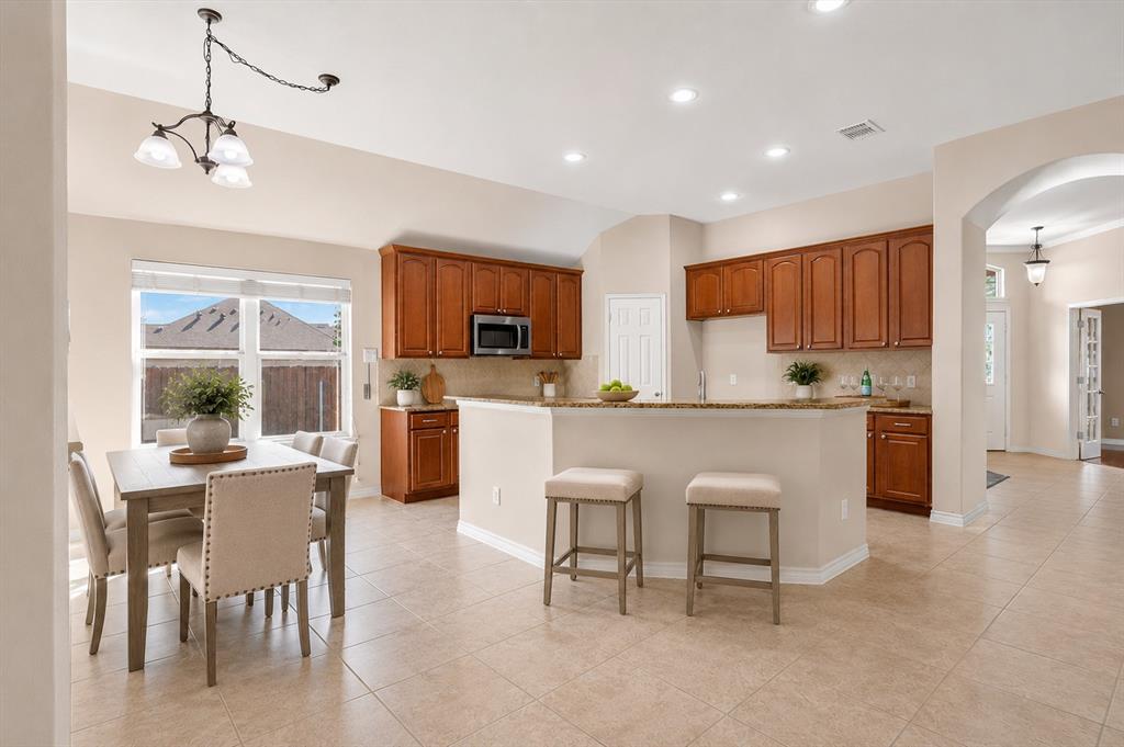 15469 Landing Creek Ln, Fort Worth, TX 76262 photo