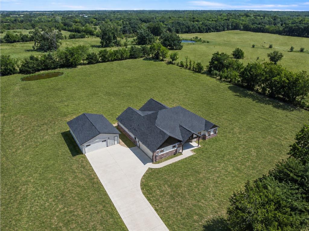 1282 County Road 4105, Greenville, TX 75401