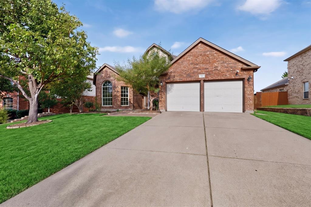 1756 Hidden Brook Dr, Grand Prairie, TX 75050 photo