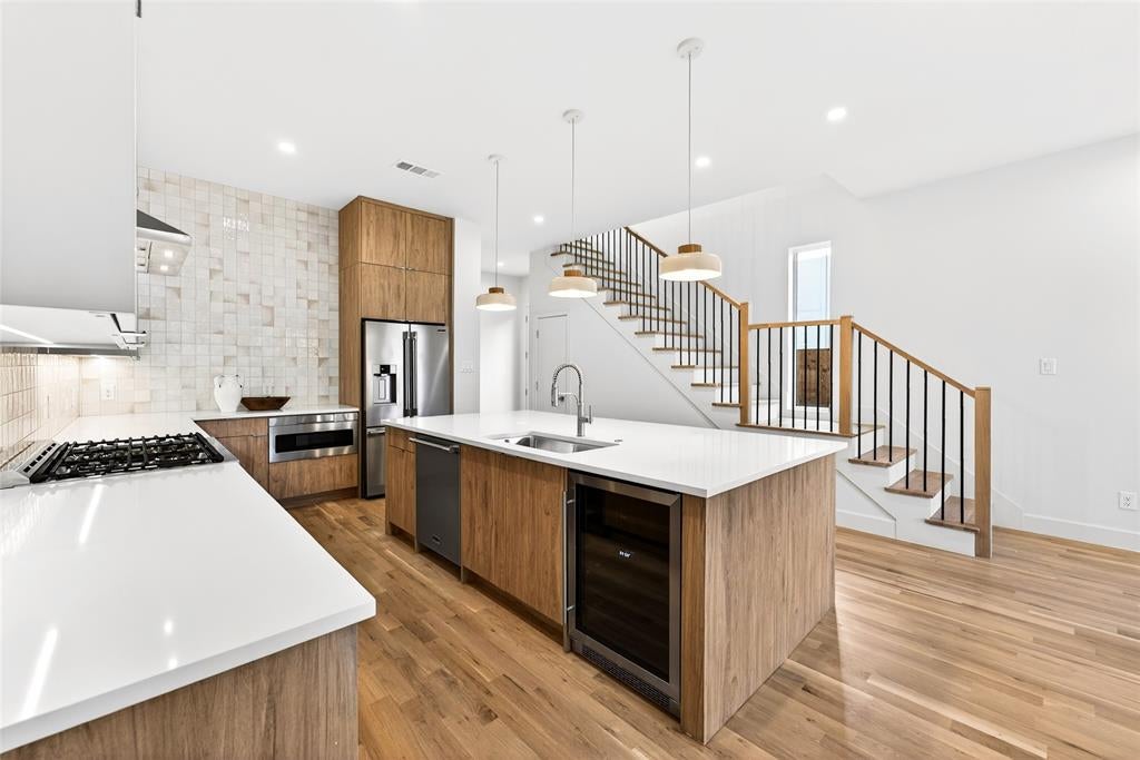 6603 Roper St, Dallas, TX 75209