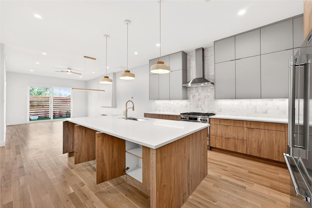 6603 Roper St, Dallas, TX 75209 photo