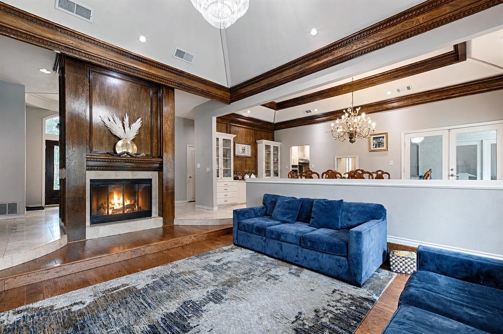 12504 Renoir Ln, Dallas, TX 75230