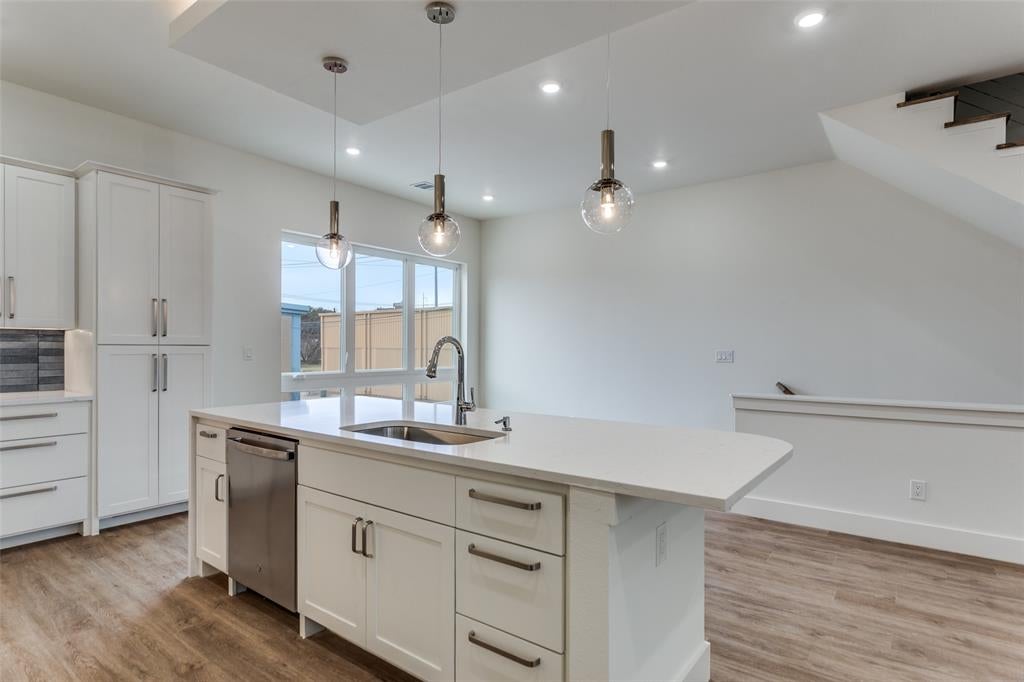 341 College Ave, Fort Worth, TX 76104 photo