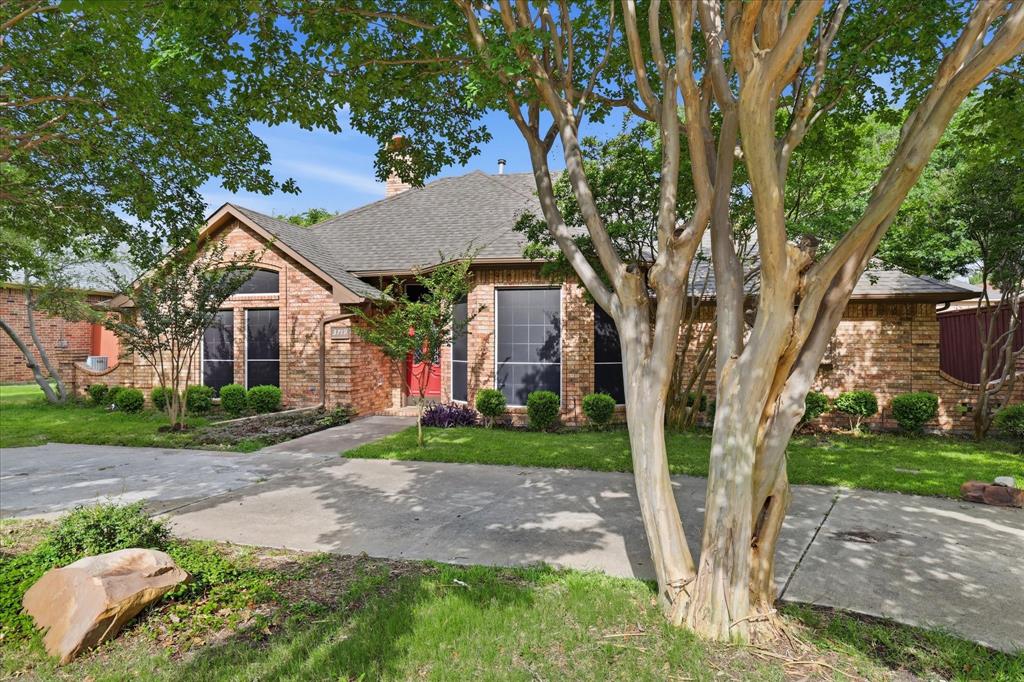 3719 Kelly Blvd, Carrollton, TX 75007 photo