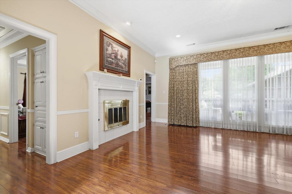 3719 Kelly Blvd, Carrollton, TX 75007 photo