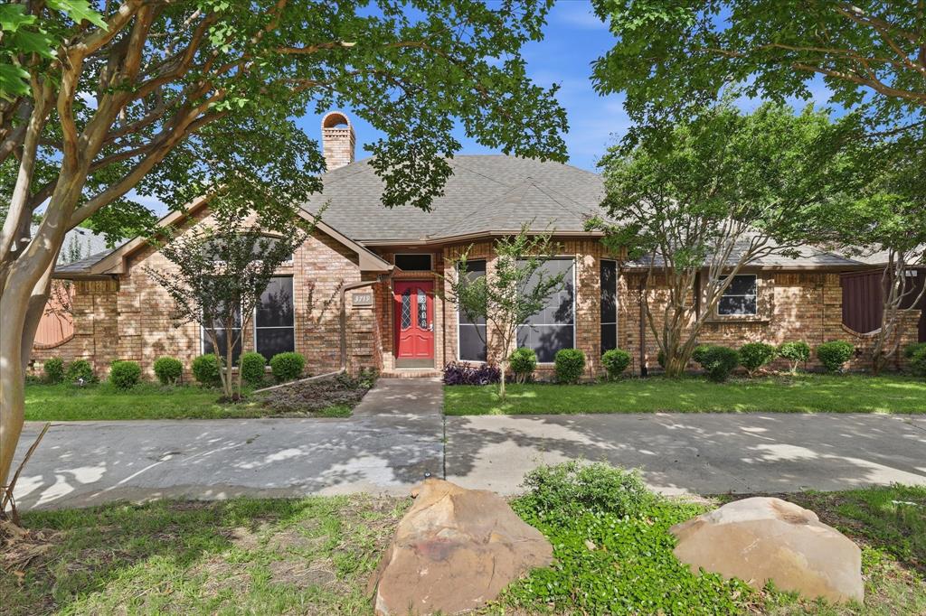 3719 Kelly Blvd, Carrollton, TX 75007