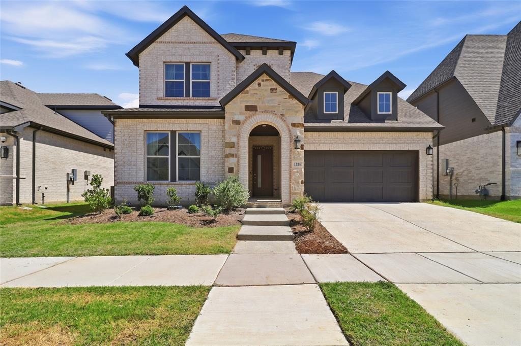 1816 Windy Ln, Argyle, TX 76226