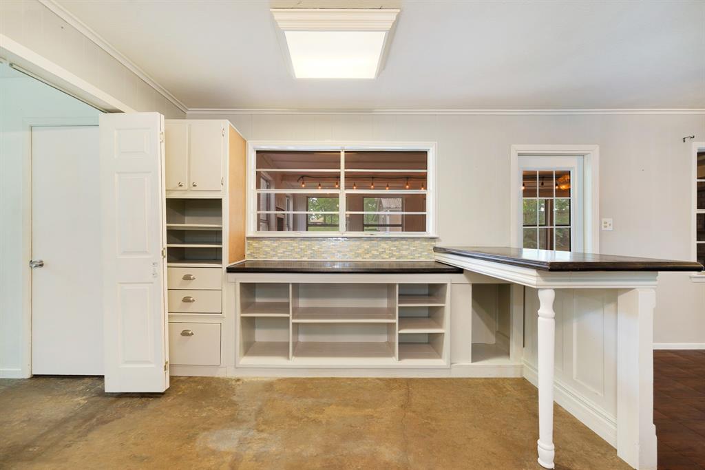 5880 Pine Mill Rd, Reno, TX 75462 photo
