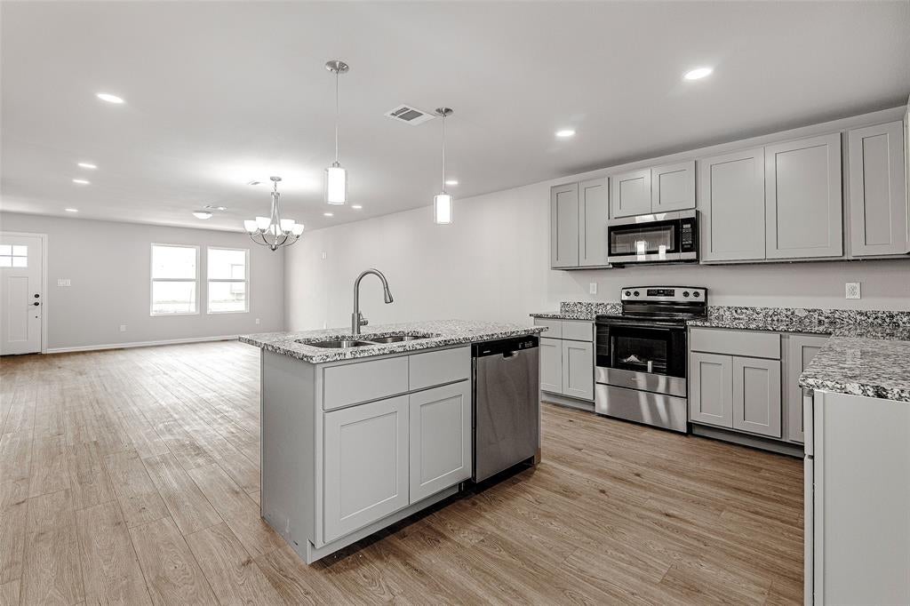 5836 5840 Eastland St, Fort Worth, TX 76119 photo