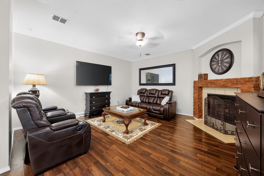 10610 Gleneagles Ln, Rowlett, TX 75089 photo