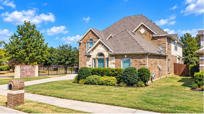 1400 Bonanza Ln, Corinth, TX 76208 photo