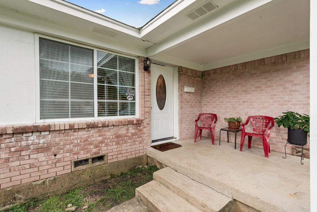 1604 Summit St, Mesquite, TX 75149 photo