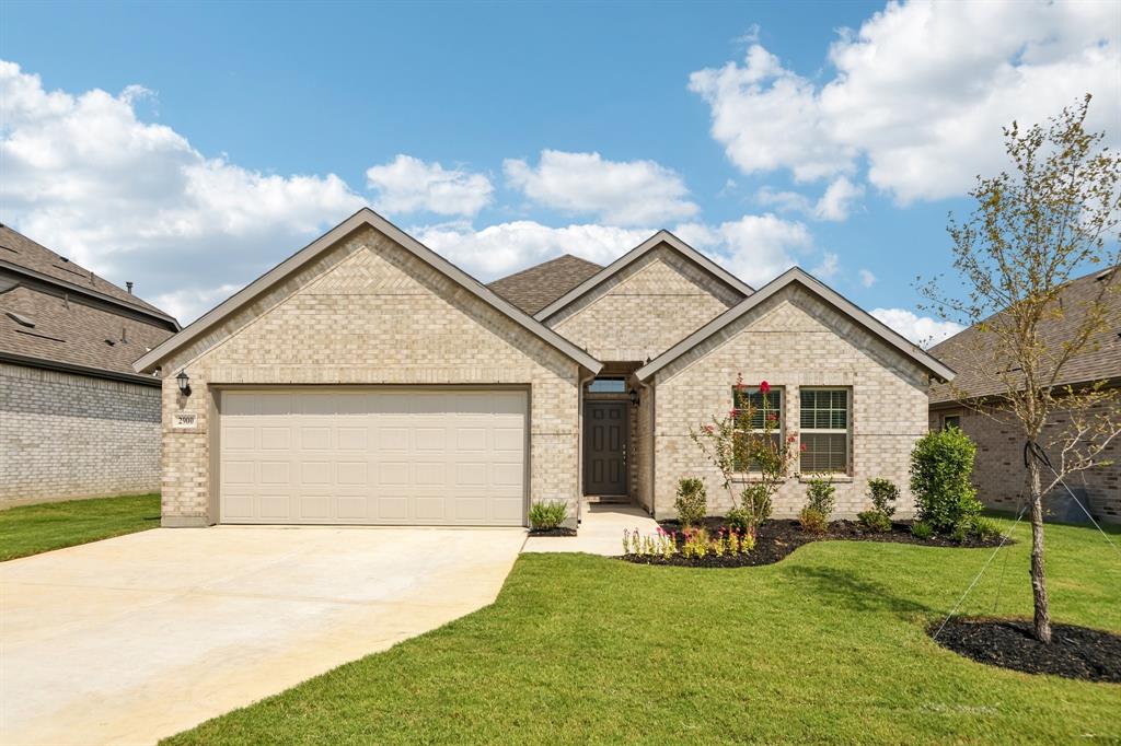 2900 Tamarack Ln, Denton, TX 76226