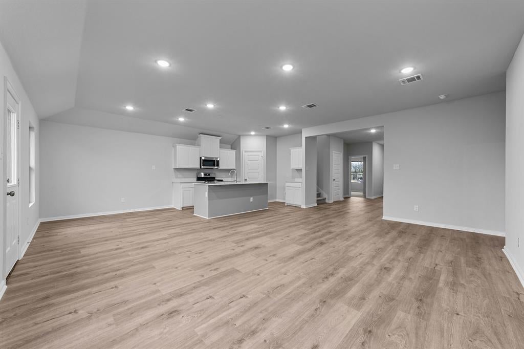 607 Forest Haven Dr, Van Alstyne, TX 75495 photo
