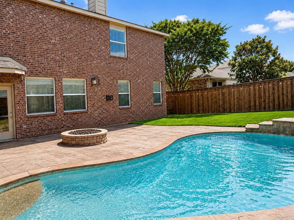 2317 Basswood Dr, Little Elm, TX 75068 photo